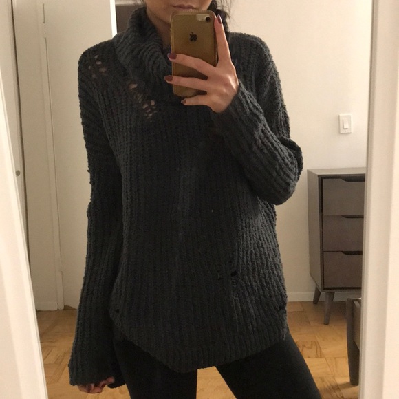 Express Sweaters - EXPRESS Dark Gray Knit Sweater